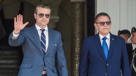 Pete Hegseth desde Panamá: "China no construyó el canal y no lo convertirá en un arma"