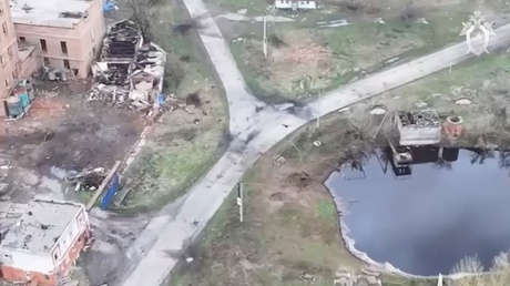 "Simplemente quemaron el pueblo": Fuerzas de Kiev matan a civiles que intentaban evacuar de Kursk