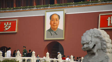 "Nunca nos rendiremos": China 'resucita' palabras de Mao Zedong como recordatorio a EE.UU.