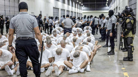 Una nación suramericana podría seguir la ruta de Trump: propone enviar presos a terceros países