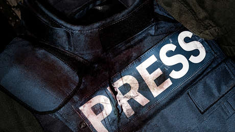 Zelenski impone sanciones a periodistas de RT y de otros medios rusos