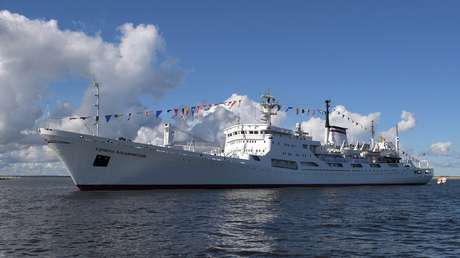 Maduro visita un buque científico de la Flota rusa del Báltico (FOTOS)