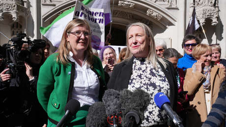 La Justicia del Reino Unido dictamina que 'mujer' se refiere al sexo biológico y excluye a las trans