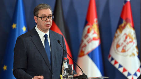 Vucic resiste a amenazas de la UE y viajará a Rusia para el Día de la Victoria