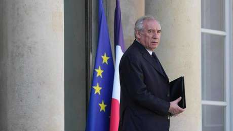 Francia acusa a Trump de provocar un "tsunami de desestabilización"