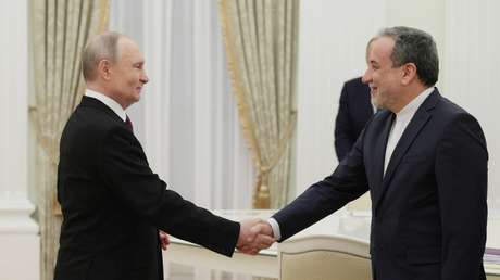 Líder iraní manda "un mensaje muy importante" a Putin