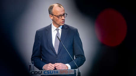 Zajárova sugiere que el futuro canciller alemán supone una amenaza para el mundo