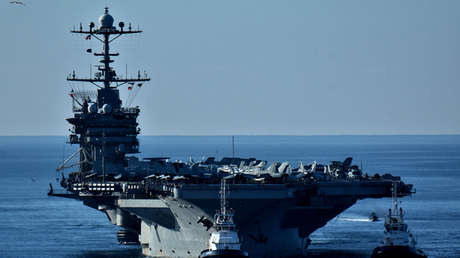 Portaviones de EE.UU. que ataca a Yemen "quedó fuera de servicio", asegura un dirigente hutí