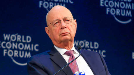 Investigan al fundador del Foro Económico Mundial: ¿de qué le acusan?