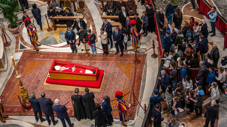 Un sobrino de Francisco logra viajar a Roma para despedir a su tío gracias a un gesto generoso