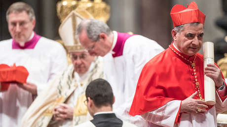 Francisco deja instrucciones que resolverían polémico caso de cardenal corrupto