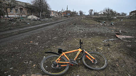 Militares ucranianos mataron a un civil ruso que iba por pan en bicicleta