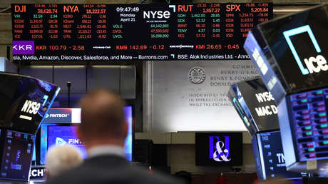 Las acciones estadounidenses registran su peor rendimiento ante el resto del mundo en 32 años