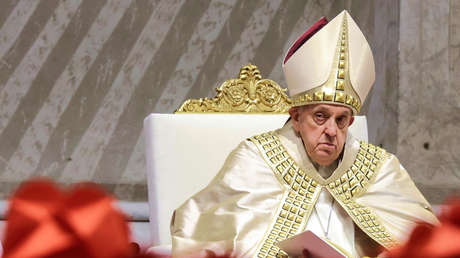 "No fue cómplice ni asociado": El costado más polémico de Francisco queda expuesto por un amigo