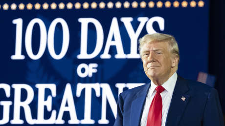 Trump se atribuye "el mayor acuerdo financiero jamás realizado en la historia"