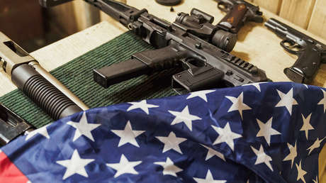 Carlson: Ucrania vende armas de EE.UU. a "grupos oscuros" como los cárteles mexicanos