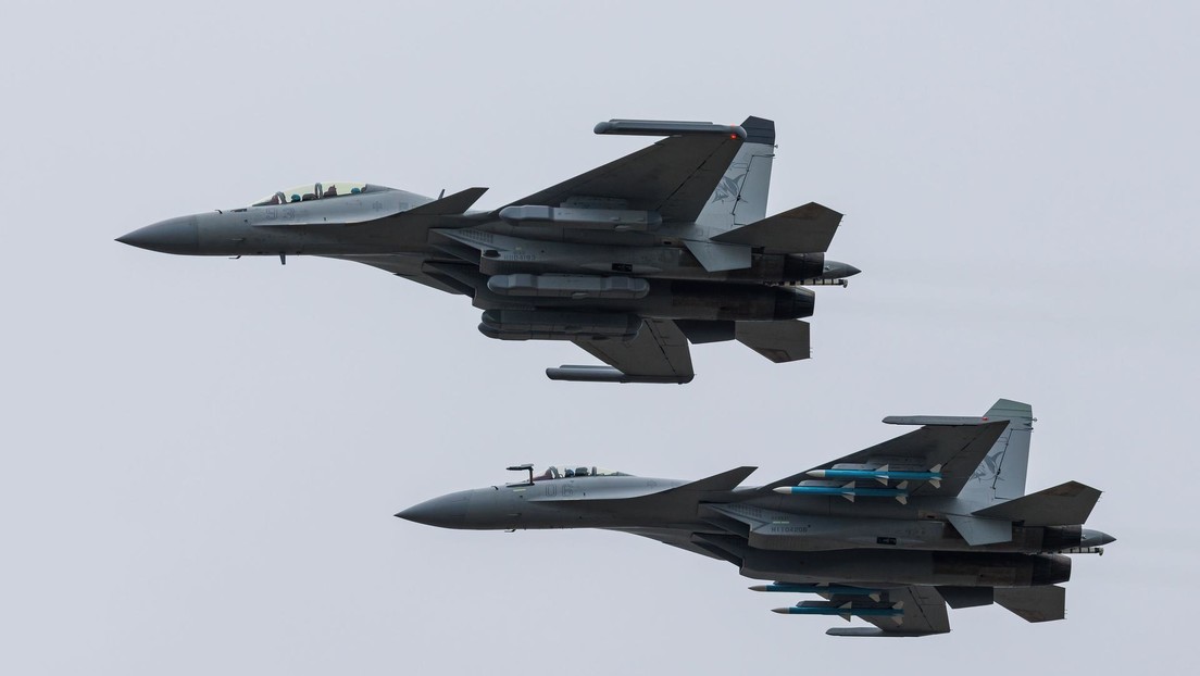 China usa DeepSeek para desarrollar sus cazas más avanzados