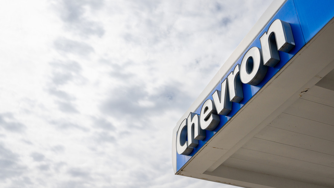 "Es EE.UU. quien se va de Venezuela": Maduro ante eventual salida de Chevron