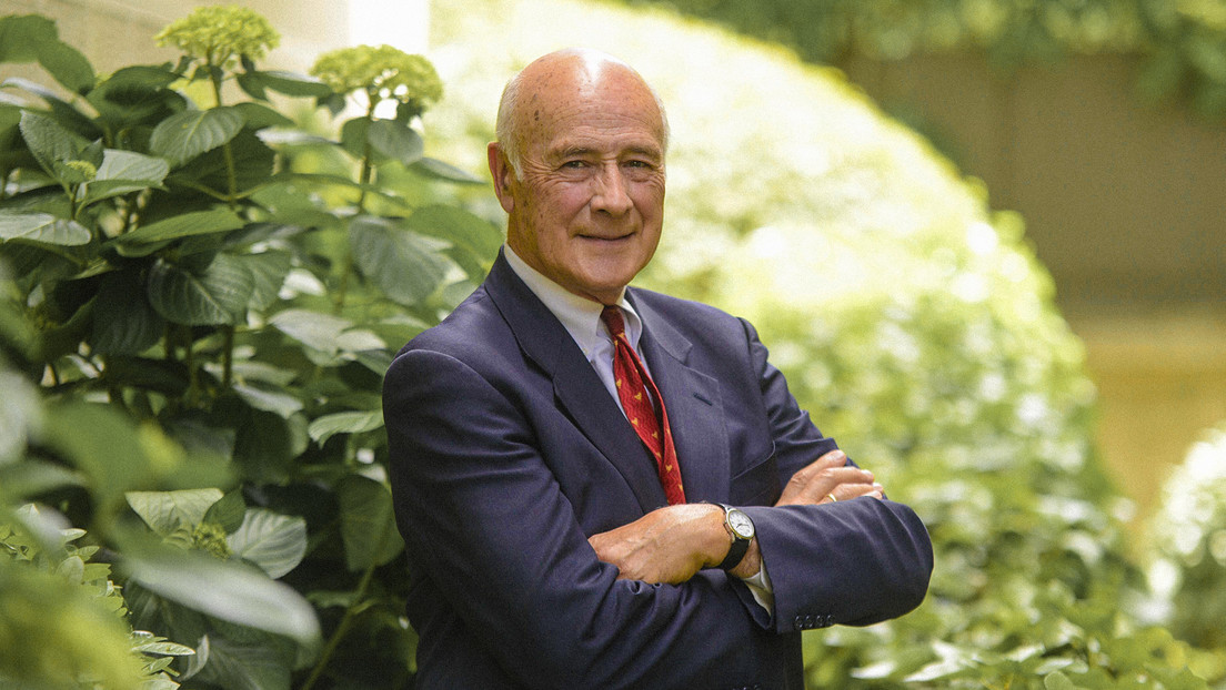 Muere Joseph Nye, 'padre' del poder blando y del neoliberalismo