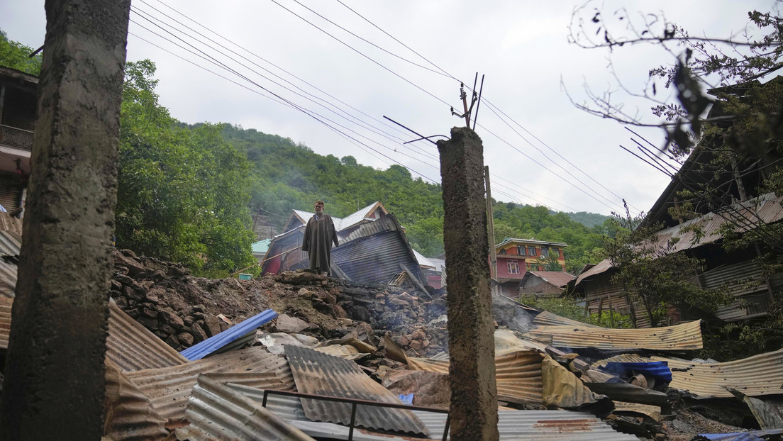 Nueva escalada con ataques mutuos entre India y Pakistán: ¿qué pasa?