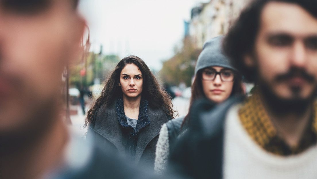¿Es el cáncer de colon la punta del iceberg?: Detectan aumento de 14 tipos de cáncer entre jóvenes