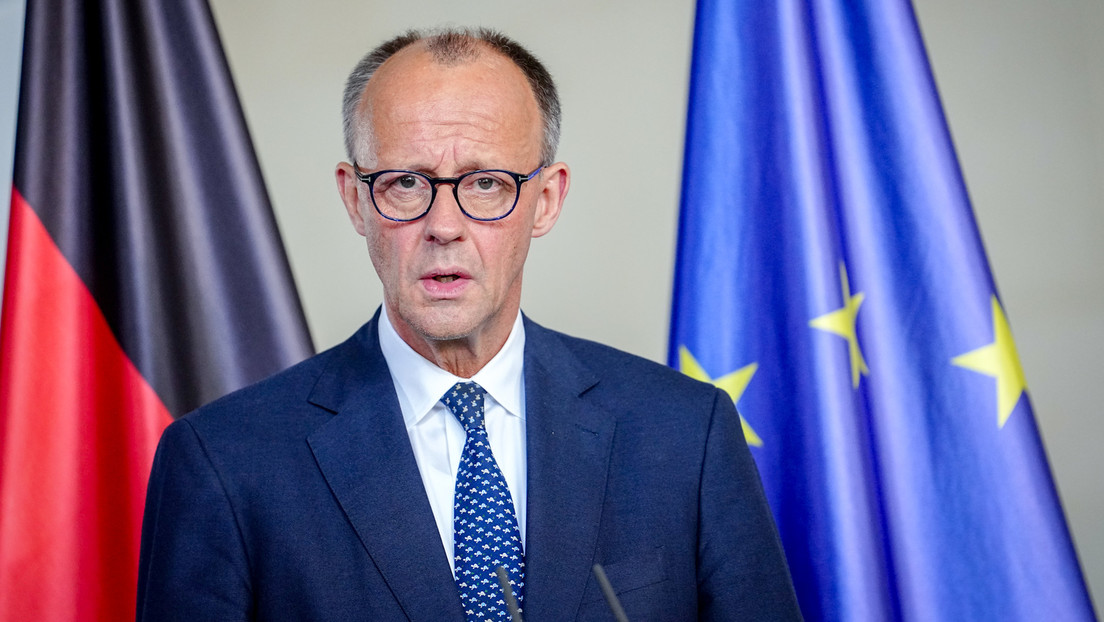 Merz insta a confiscar activos rusos congelados, aunque admite riesgos para el mercado financiero de Europa