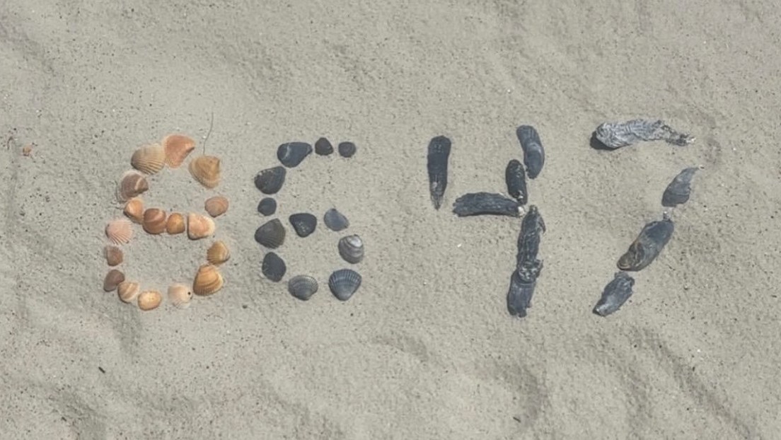 ¿Incitó a matar a Trump? La imagen que pone en jaque al exjefe del FBI