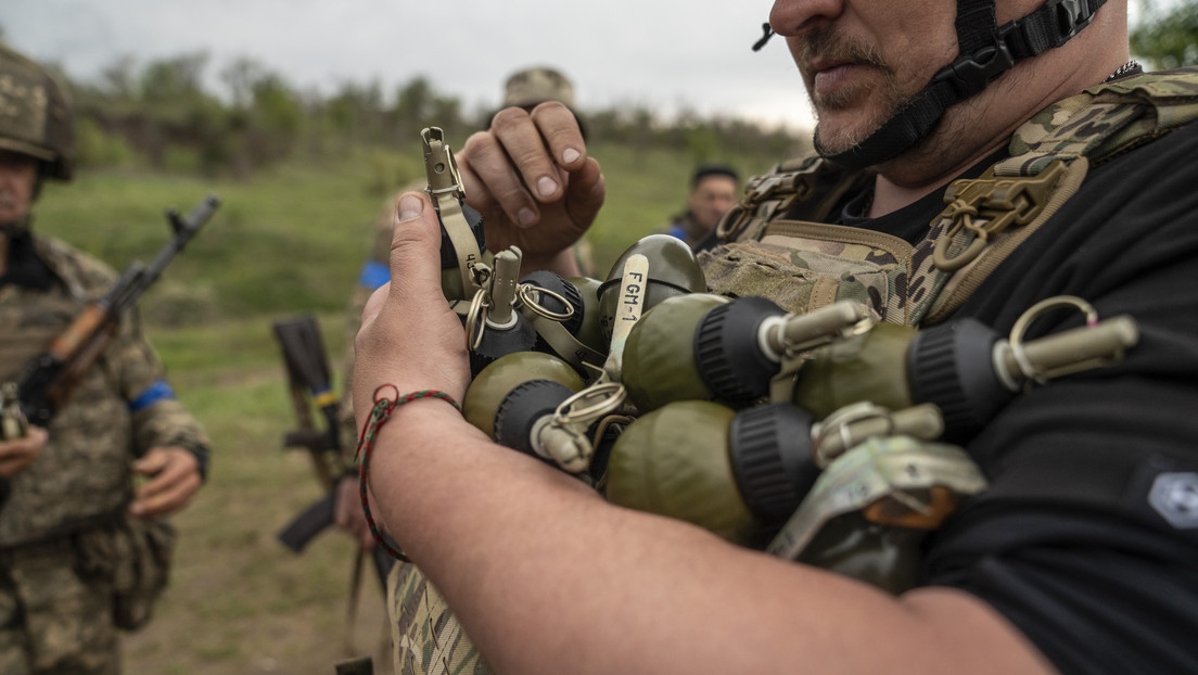 Las armas procedentes de Ucrania inundarán Europa y más allá, según un informe