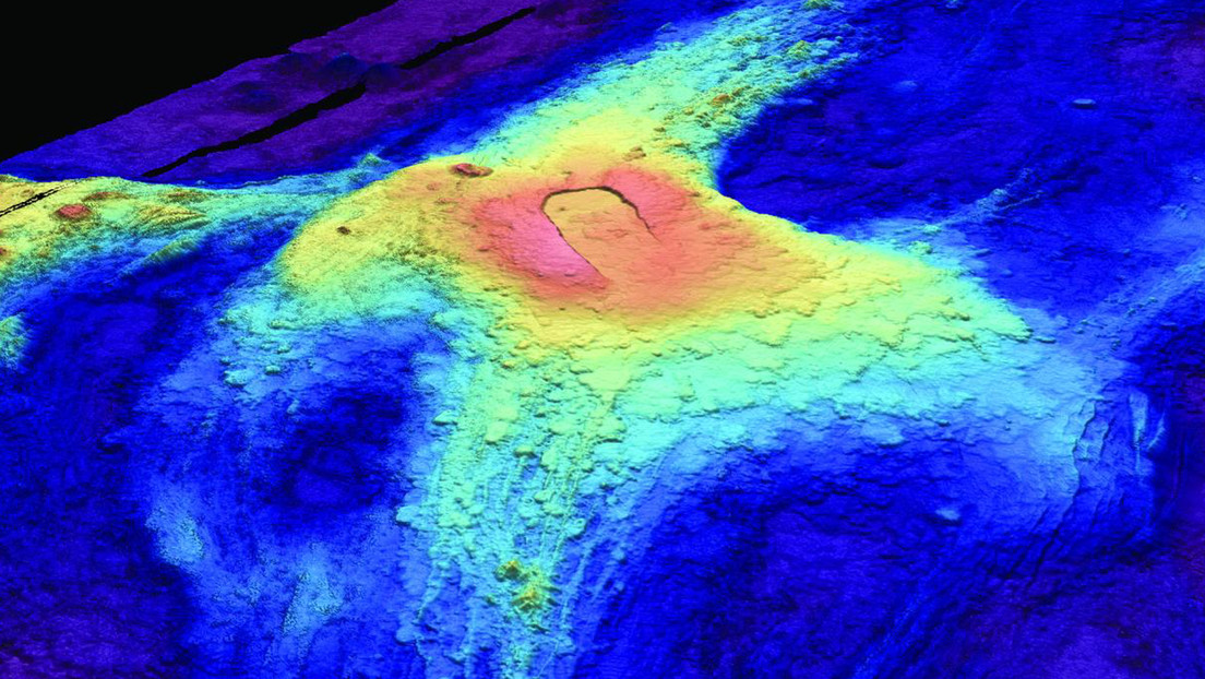 Un volcán submarino cerca de EE.UU. amenaza con erupción en cualquier momento