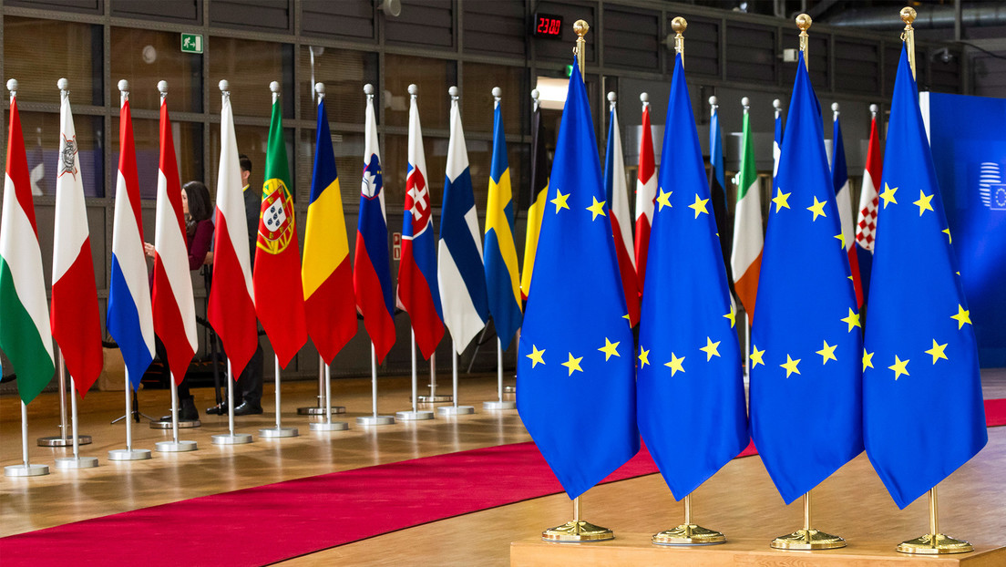 Proponen establecer límites de edad para acceder a redes sociales en la UE