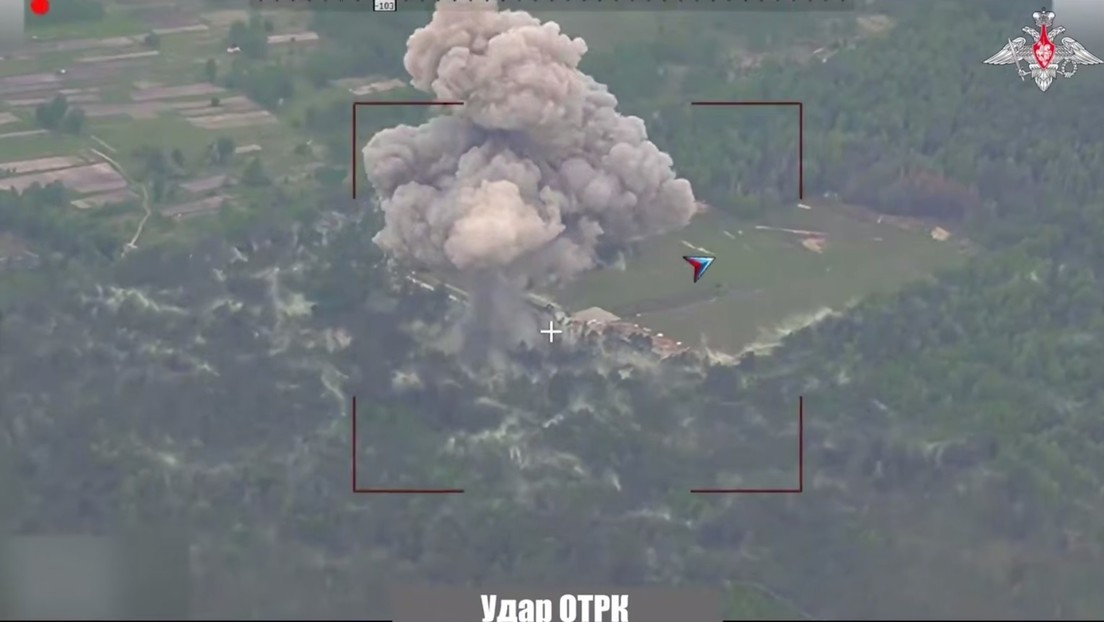 VIDEO: Misil ruso Iskander convierte en 'cementerio' un campo de entrenamiento militar ucraniano