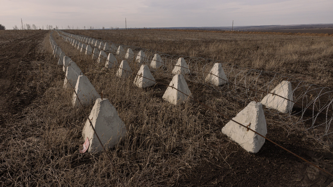 Acusan al entorno cercano de Zelenski de perpetrar estafas con obras de fortificación