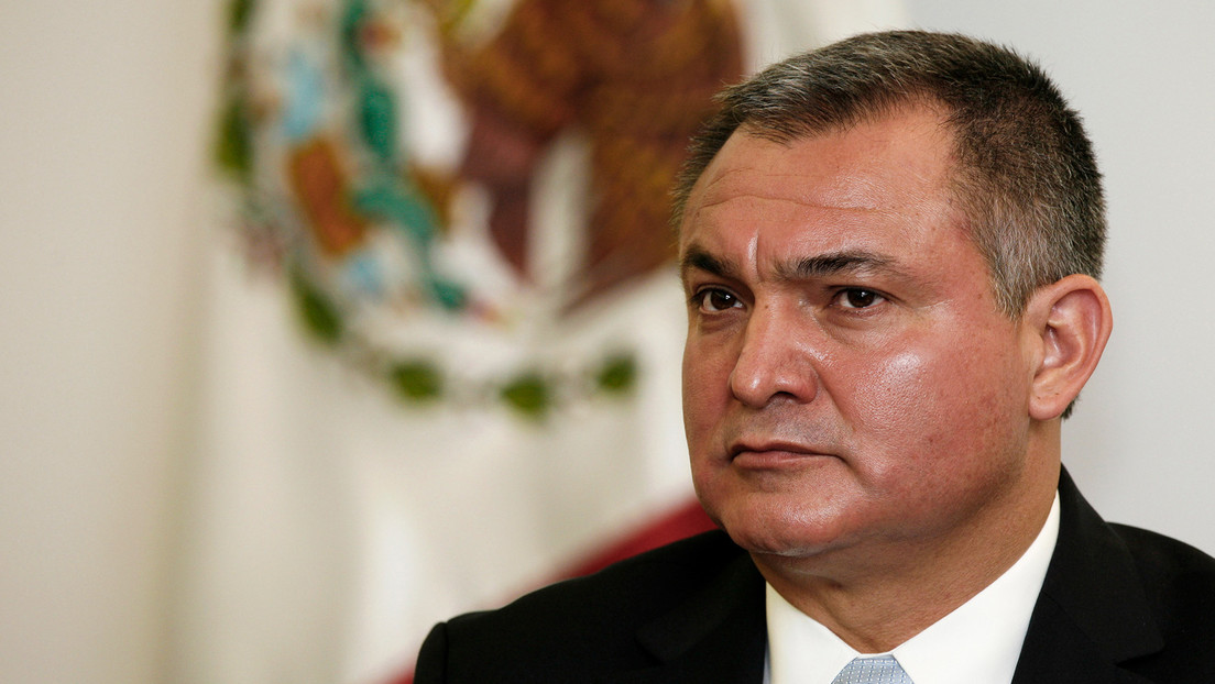 EE.UU. impone multimillonaria multa al exsecretario mexicano Genaro García Luna