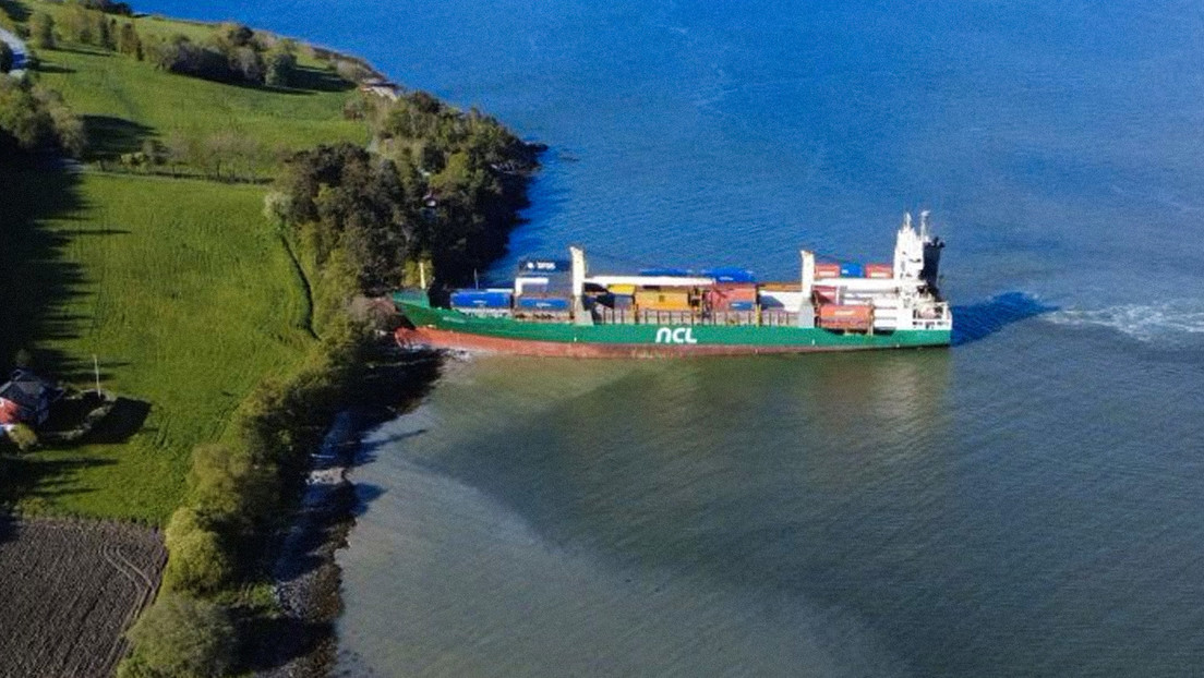 VIDEO, FOTOS: Buque de 135 metros por poco arrolla una vivienda