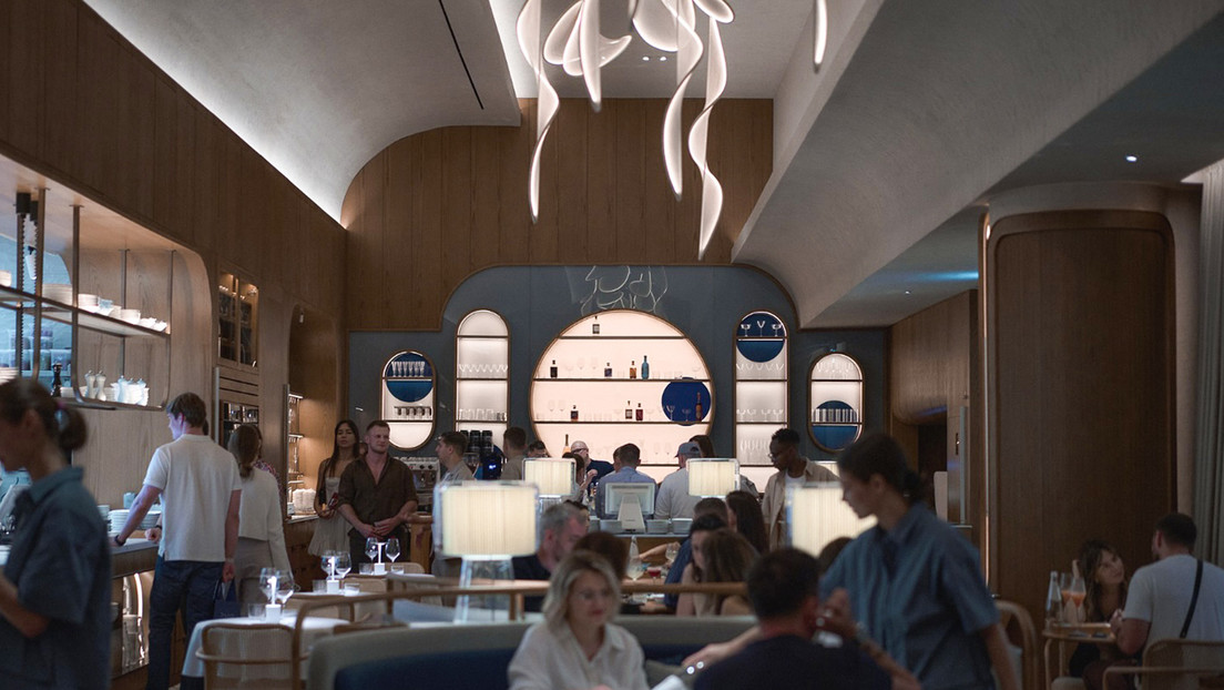 Dos restaurantes de reconocido chef ruso son galardonados con premios Michelin en Dubái