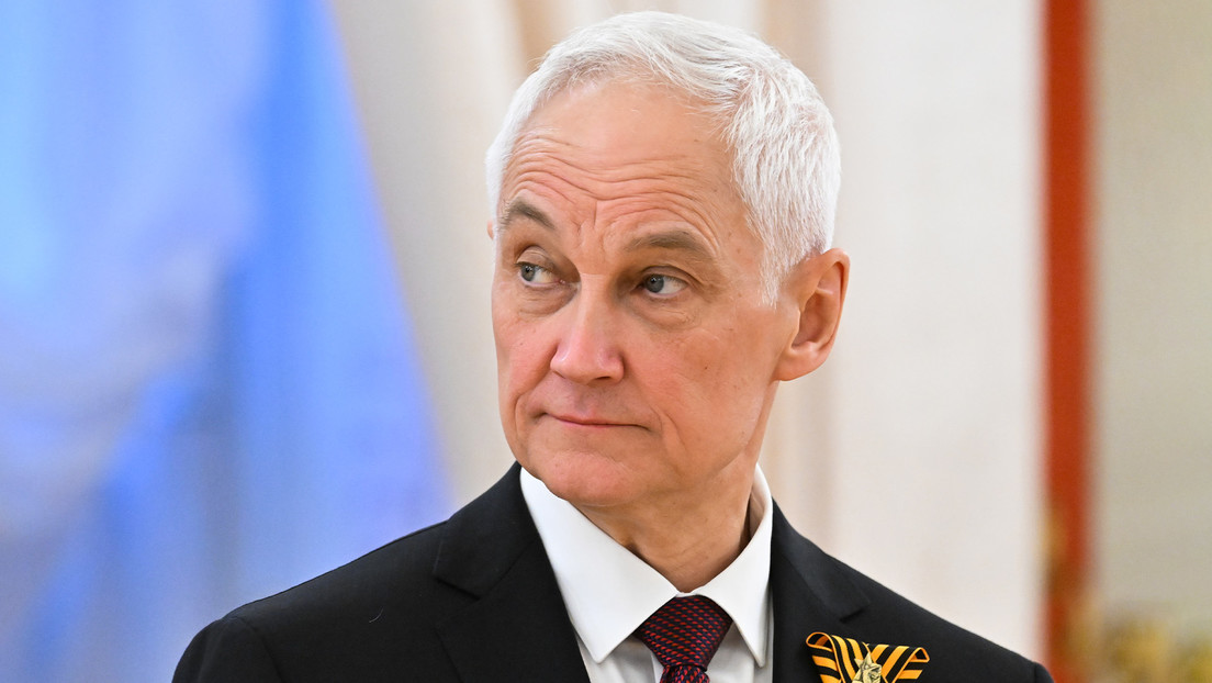 El ministro de Defensa ruso visita una moderna ciudad de construcción rápida para 1.000 militares