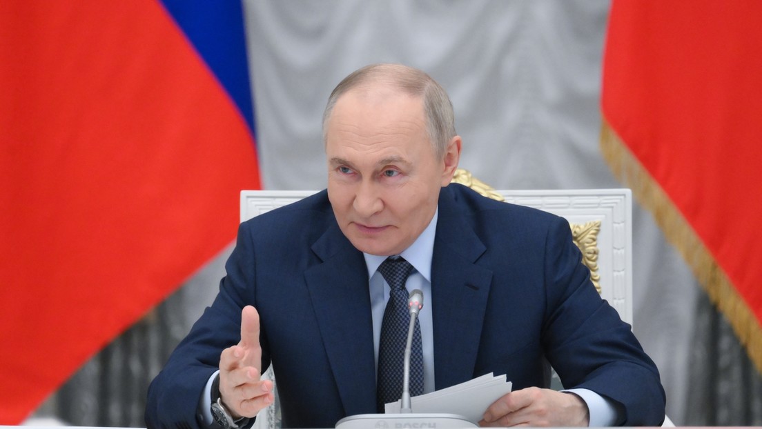 Putin: "No me considero un cíborg"
