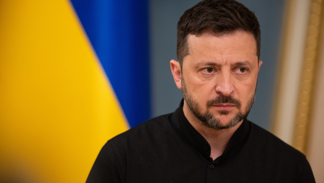 Zelenski insinúa la posibilidad de atacar la profundidad de Rusia