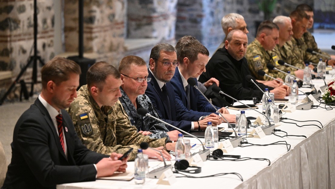 Enviado de Trump advierte a Ucrania de que no haga declaraciones para boicotear diálogos con Moscú