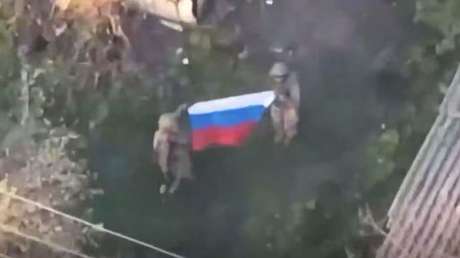 Tropas ucranianas derrotadas y bandera rusa izada: así fue la liberación de una localidad en Donbass