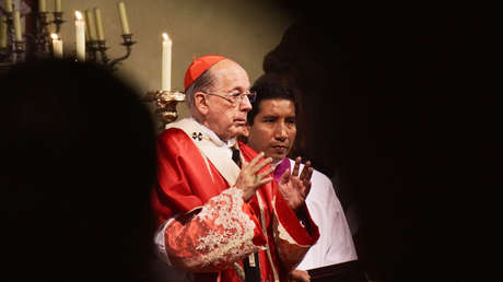 Otro cardenal acusado de pederastia enturbia la víspera del cónclave en el Vaticano