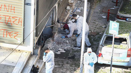 Muere una mujer tras explotarle una bomba que llevaba en las manos