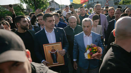 Rumanía celebra nuevas presidenciales en medio de una crisis política