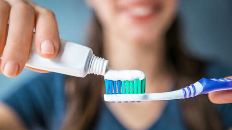 ¿Cuándo debes cambiar tu cepillo de dientes?