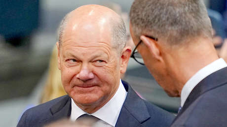 VIDEO: La reacción de Scholz tras el fracaso de Merz en el Bundestag