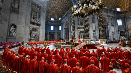 Cardenales que elegirán al papa vieron 'Cónclave' por esta razón