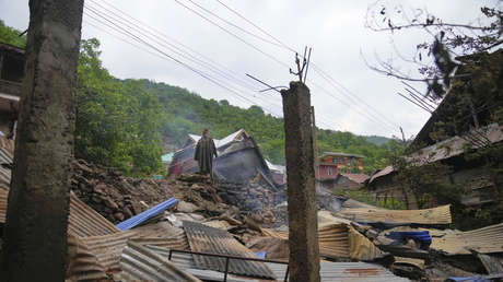 Nueva escalada con ataques mutuos entre India y Pakistán: ¿qué pasa?