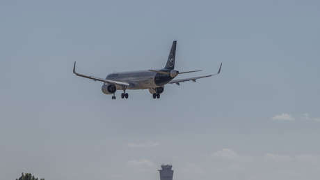 Hutíes advierten a todas las aerolíneas tras atacar el mayor aeropuerto de Israel