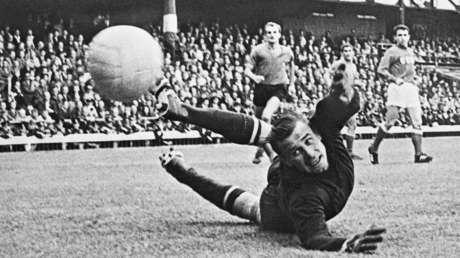 Leyenda soviética Lev Yashin, reconocido como el mejor portero de la historia del fútbol