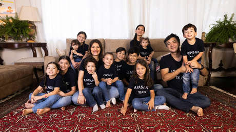 ¿Quiénes son los 'influencers de la fe' que quieren promover la natalidad en Brasil?